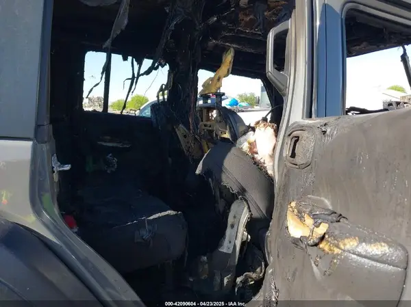 1C4HJXDN8KW617970 2019 JEEP WRANGLER - Image 8