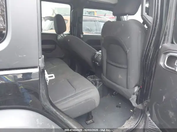 1C4HJXDN8PW600903 2023 JEEP WRANGLER - Image 8