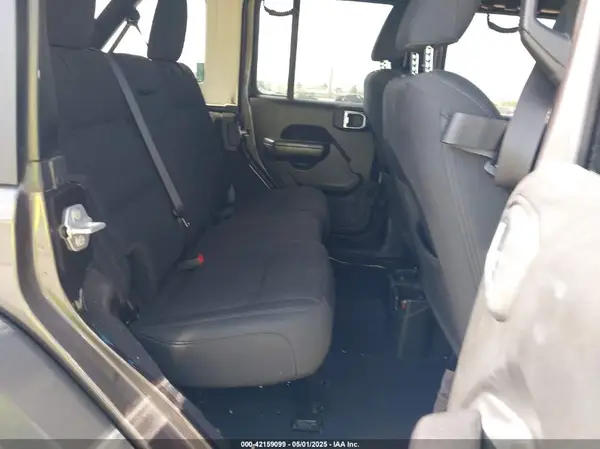 1C4HJXDN9KW636592 2019 JEEP WRANGLER - Image 8