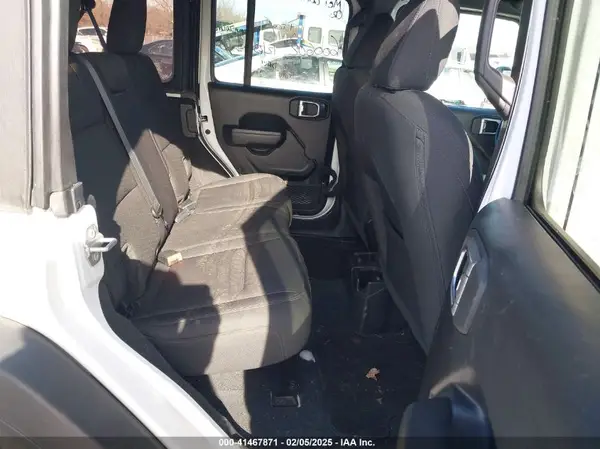 1C4HJXDN9NW270184 2022 JEEP WRANGLER - Image 8