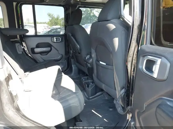1C4HJXDNXMW646194 2021 JEEP WRANGLER - Image 8