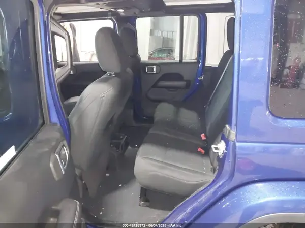 1C4HJXEG0JW250450 2018 JEEP WRANGLER - Image 8