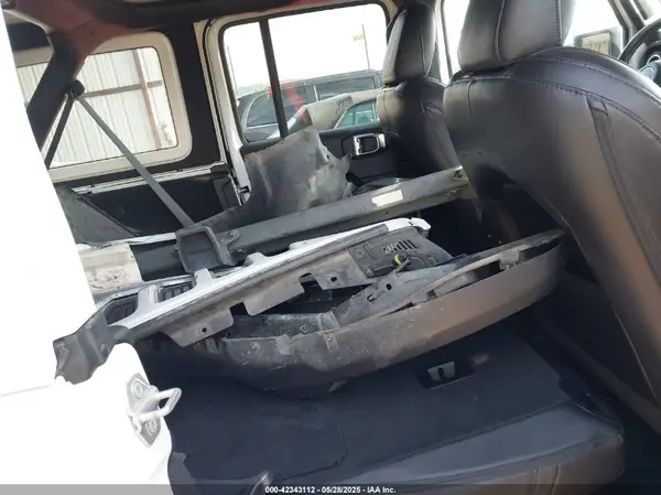 1C4HJXEG0JW321355 2018 JEEP WRANGLER - Image 8