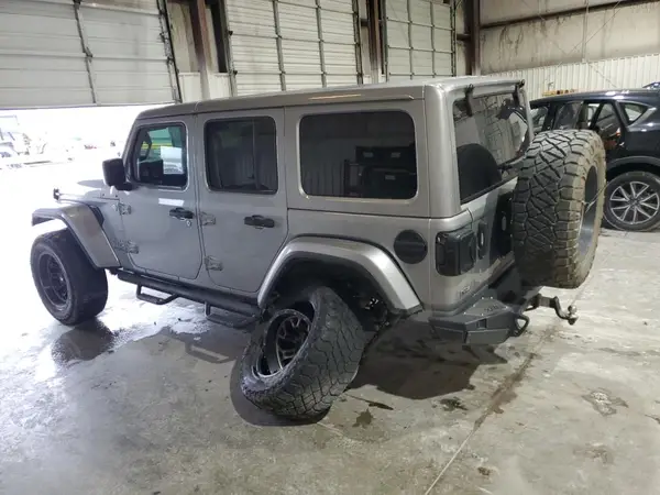 1C4HJXEG2JW196357 2018 JEEP WRANGLER - Image 2