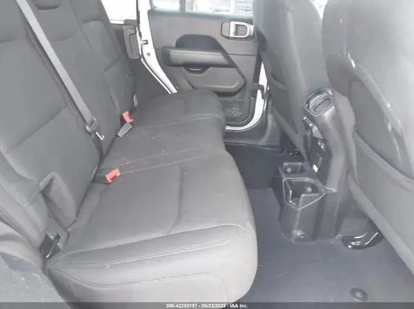 1C4HJXEG2KW576753 2019 JEEP WRANGLER - Image 8