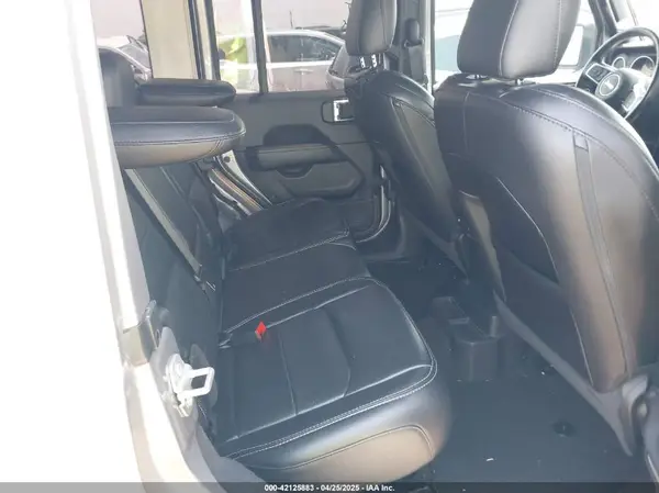 1C4HJXEG3MW511185 2021 JEEP WRANGLER - Image 8