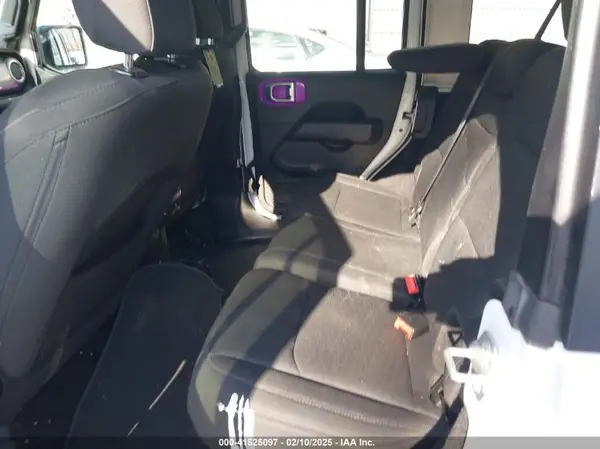 1C4HJXEG4JW224465 2018 JEEP WRANGLER - Image 8