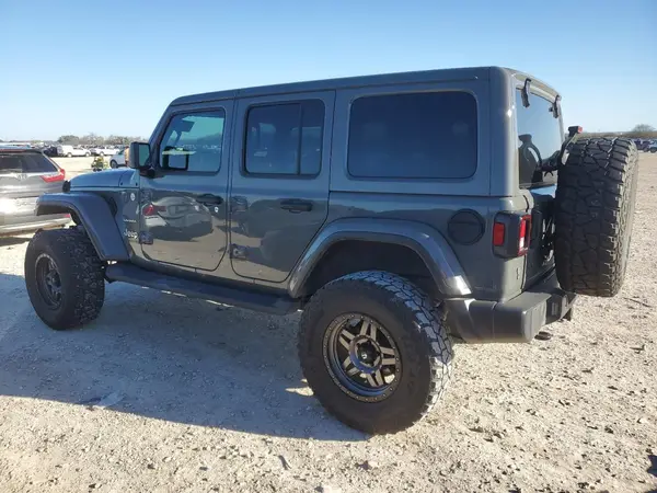 1C4HJXEG4JW321732 2018 JEEP WRANGLER - Image 2