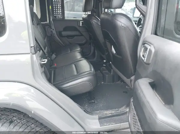 1C4HJXEG5MW519112 2021 JEEP WRANGLER - Image 8