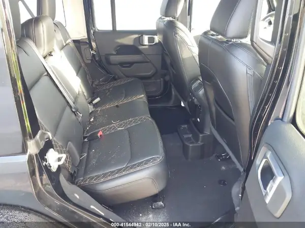 1C4HJXEG5MW865810 2021 JEEP WRANGLER - Image 8