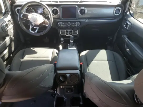1C4HJXEG7JW185676 2018 JEEP WRANGLER - Image 8