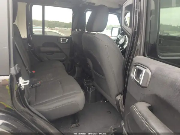 1C4HJXEG7JW321577 2018 JEEP WRANGLER - Image 8