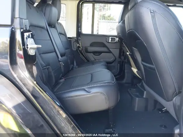 1C4HJXEG7PW693283 2023 JEEP WRANGLER - Image 8