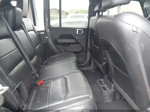 1C4HJXEG8JW229720 2018 JEEP WRANGLER - Image 8