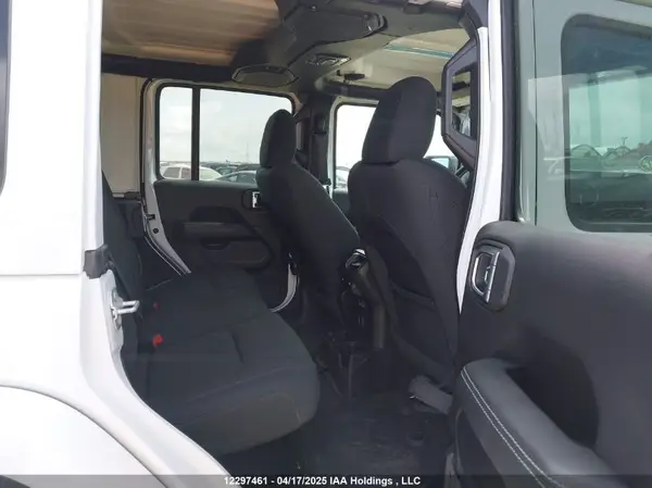 1C4HJXEGXPW573834 2023 JEEP WRANGLER - Image 8