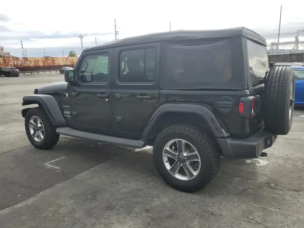 1C4HJXEN0JW331477 2018 JEEP WRANGLER - Image 2