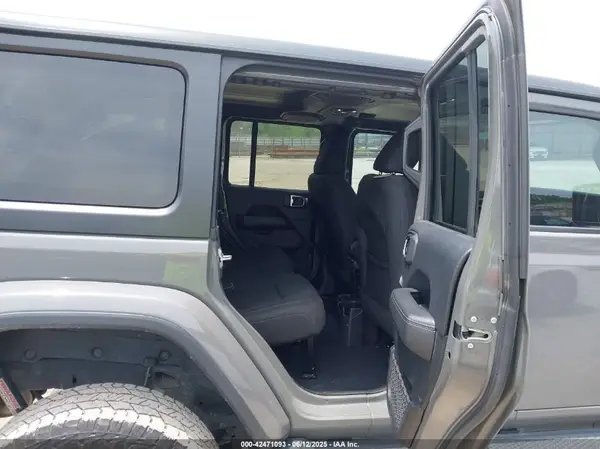 1C4HJXEN1JW320942 2018 JEEP WRANGLER - Image 8