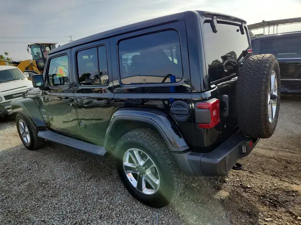 1C4HJXEN2JW302174 2018 JEEP WRANGLER - Image 2