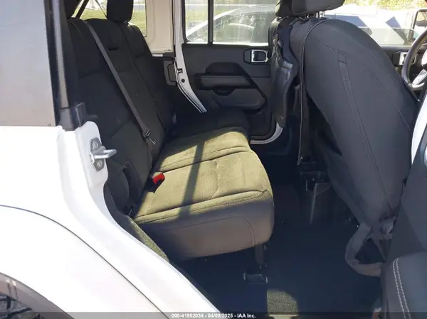 1C4HJXEN2KW591557 2019 JEEP WRANGLER - Image 8