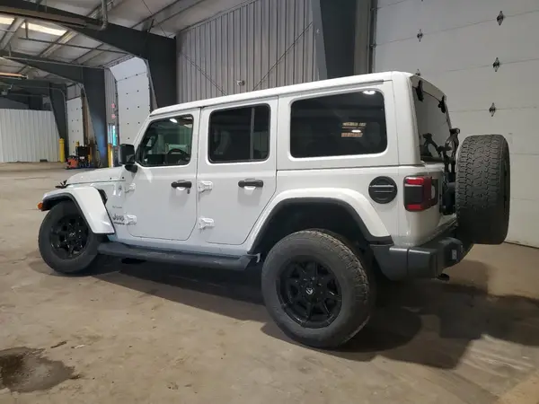 1C4HJXEN3LW278275 2020 JEEP WRANGLER - Image 2
