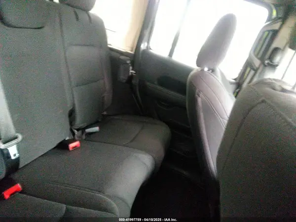 1C4HJXEN4LW214097 2020 JEEP WRANGLER - Image 8