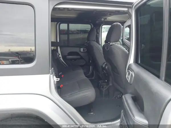 1C4HJXEN4LW256740 2020 JEEP WRANGLER - Image 8