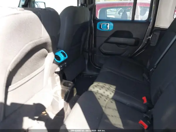 1C4HJXEN5JW261250 2018 JEEP WRANGLER - Image 8