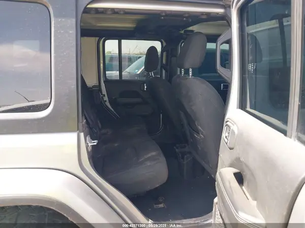 1C4HJXEN5MW653567 2021 JEEP WRANGLER - Image 8