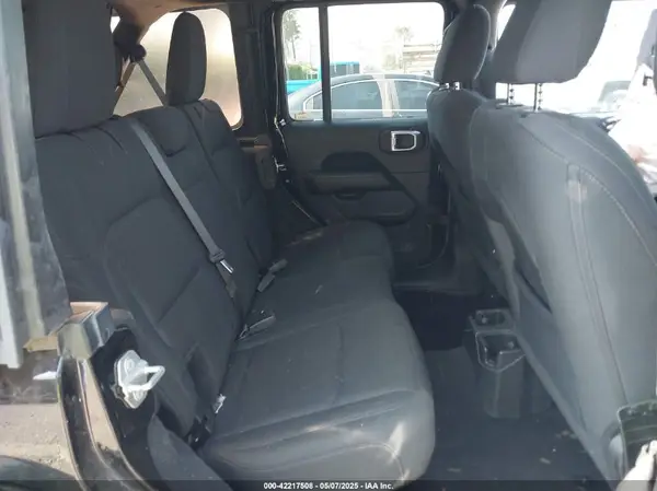 1C4HJXEN7JW328981 2018 JEEP WRANGLER - Image 8