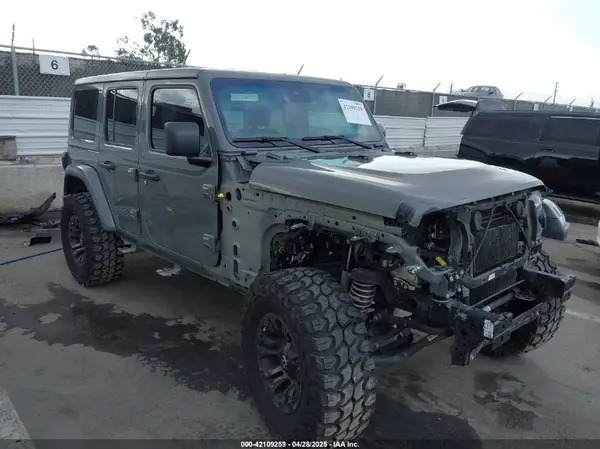 1C4HJXEN8LW203975 2020 JEEP WRANGLER - Image 1
