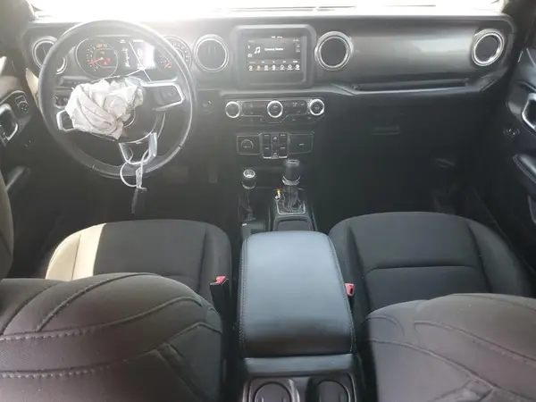 1C4HJXENXKW590186 2019 JEEP WRANGLER - Image 8