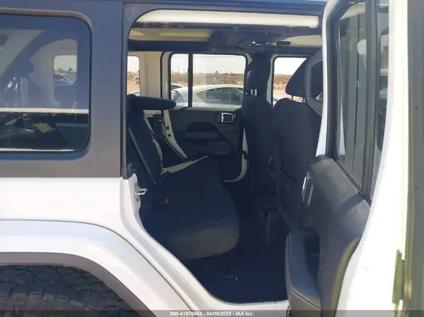 1C4HJXENXLW213553 2020 JEEP WRANGLER - Image 8