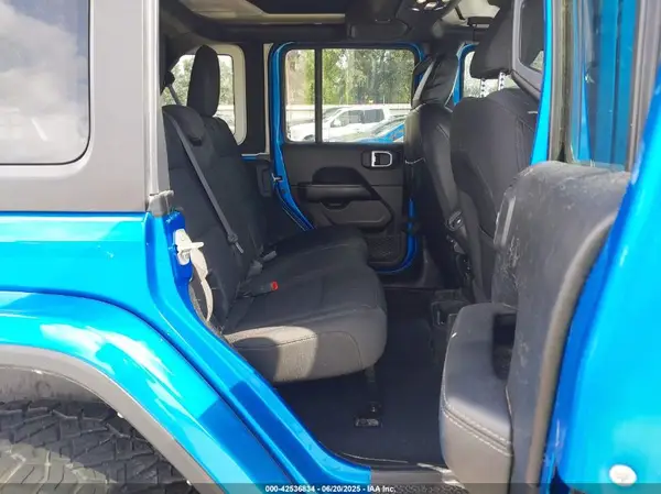 1C4HJXENXNW118607 2022 JEEP WRANGLER - Image 8
