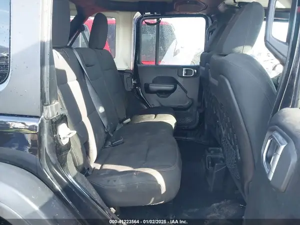 1C4HJXFG1JW186661 2018 JEEP WRANGLER - Image 8