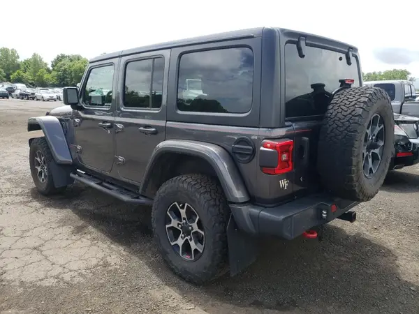 1C4HJXFG1JW261472 2018 JEEP WRANGLER - Image 2
