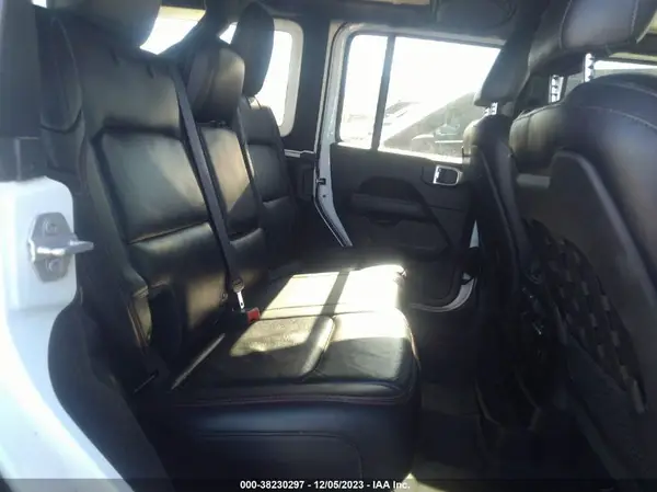 1C4HJXFG2JW174373 2018 JEEP WRANGLER - Image 8