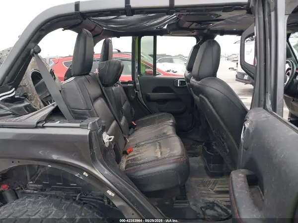 1C4HJXFG4JW126387 2018 JEEP WRANGLER - Image 8