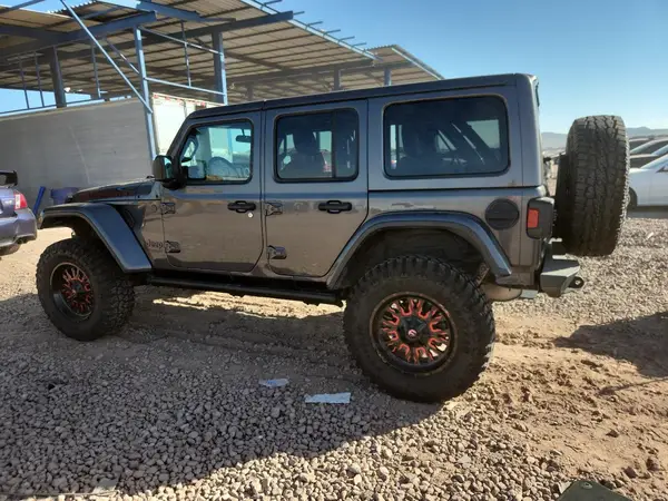 1C4HJXFG6JW148276 2018 JEEP WRANGLER - Image 2