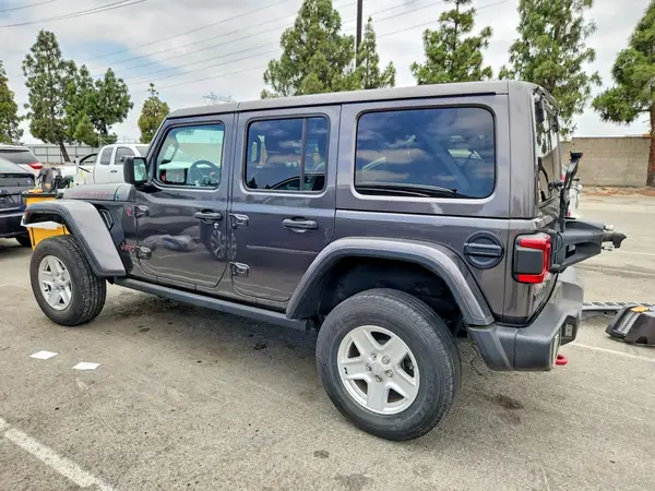 1C4HJXFN2LW111128 2020 JEEP WRANGLER - Image 2