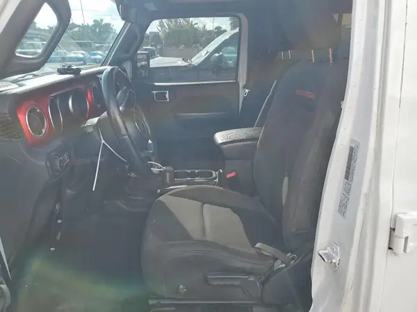 2019 JEEP WRANGLER auction photo 7