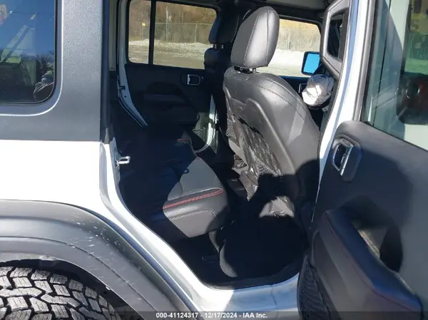 1C4HJXFN7JW185836 2018 JEEP WRANGLER - Image 8