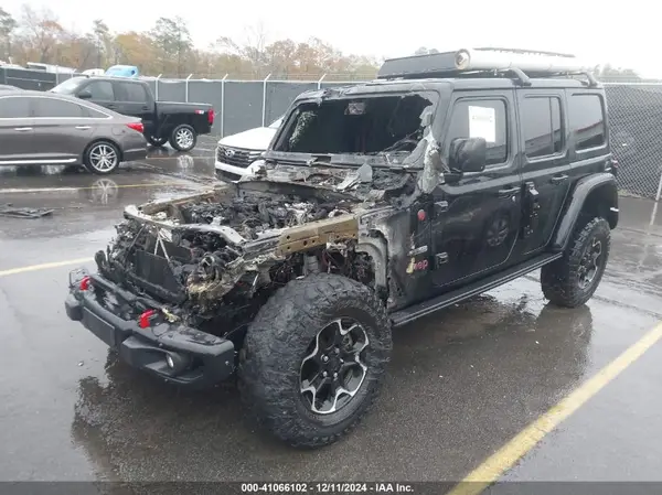 1C4HJXFN8LW304013 2020 JEEP WRANGLER - Image 2