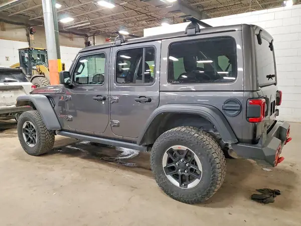 1C4HJXFN9JW236351 2018 JEEP WRANGLER - Image 2