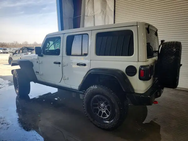 1C4JJXFG4PW548623 2023 JEEP WRANGLER - Image 2
