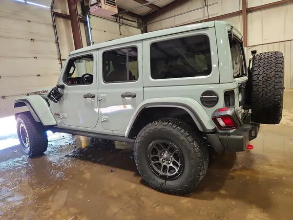 1C4JJXFG6PW636556 2023 JEEP WRANGLER - Image 2