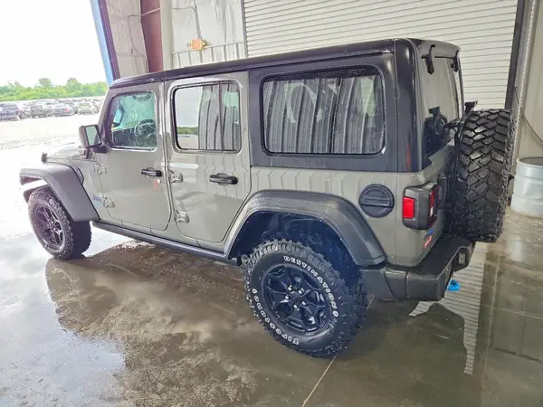1C4JJXN62PW605460 2023 JEEP WRANGLER - Image 2