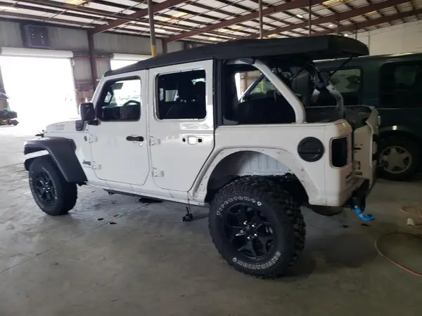 1C4JJXN66PW599470 2023 JEEP WRANGLER - Image 2