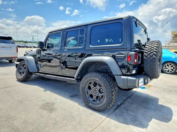 1C4JJXN6XPW689480 2023 JEEP WRANGLER - Image 2