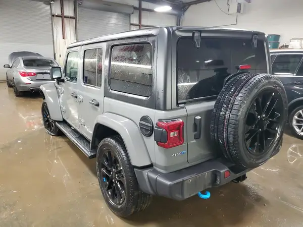 1C4JJXP60PW661099 2023 JEEP WRANGLER - Image 2
