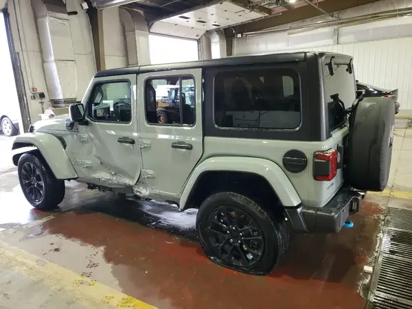 1C4JJXP60PW683975 2023 JEEP WRANGLER - Image 2